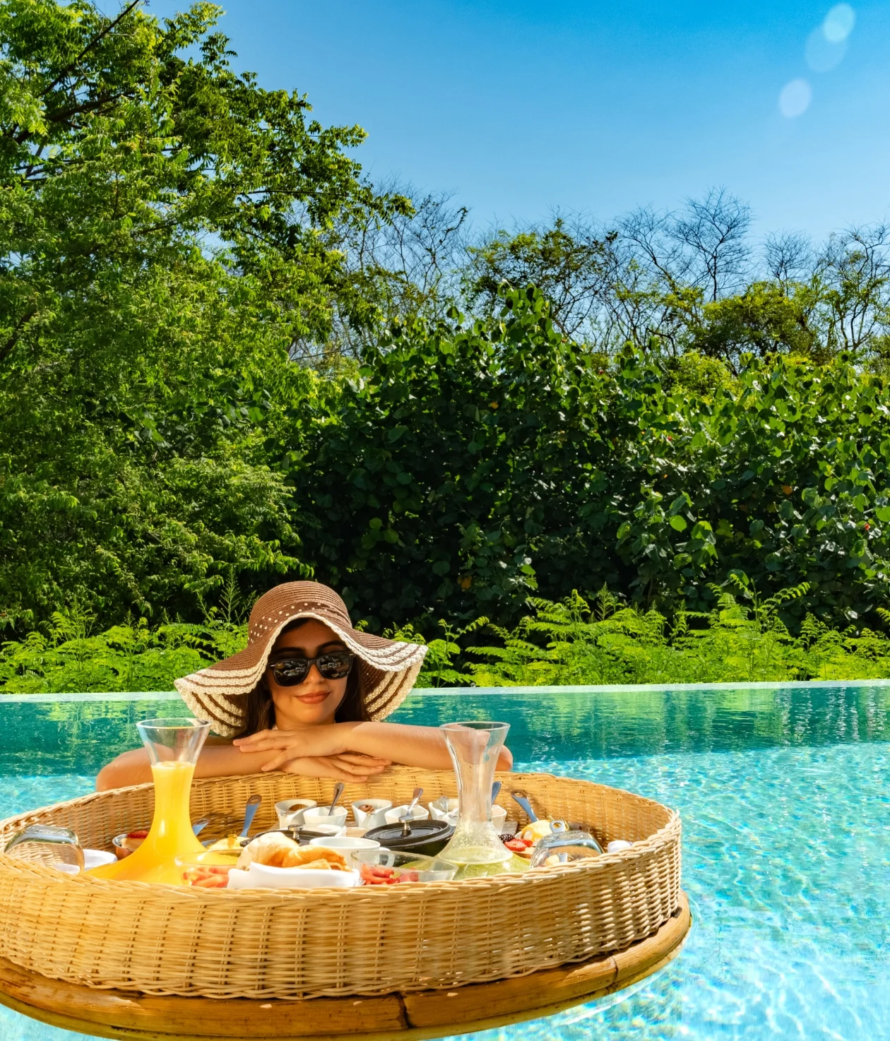 Breakfast in the pool in Armony Luxury Resort & Spa near Puerto Vallarta